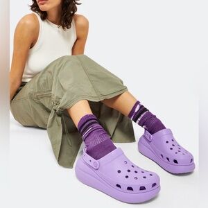 CROCS Classic Crush Clogs in “Moon Jelly” or “Lavender”, Wmns Sz 9 Mns Sz 7, GUC
